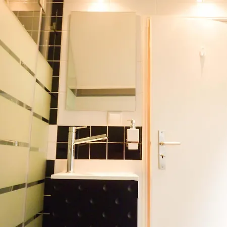 Apartment Tram 28 With Perfect View Over Alfama *