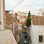 Tram 28 With Perfect View Over Alfama Apartamento *