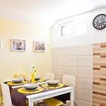 Apartment Tram 28 With Perfect View Over Alfama Lisbon